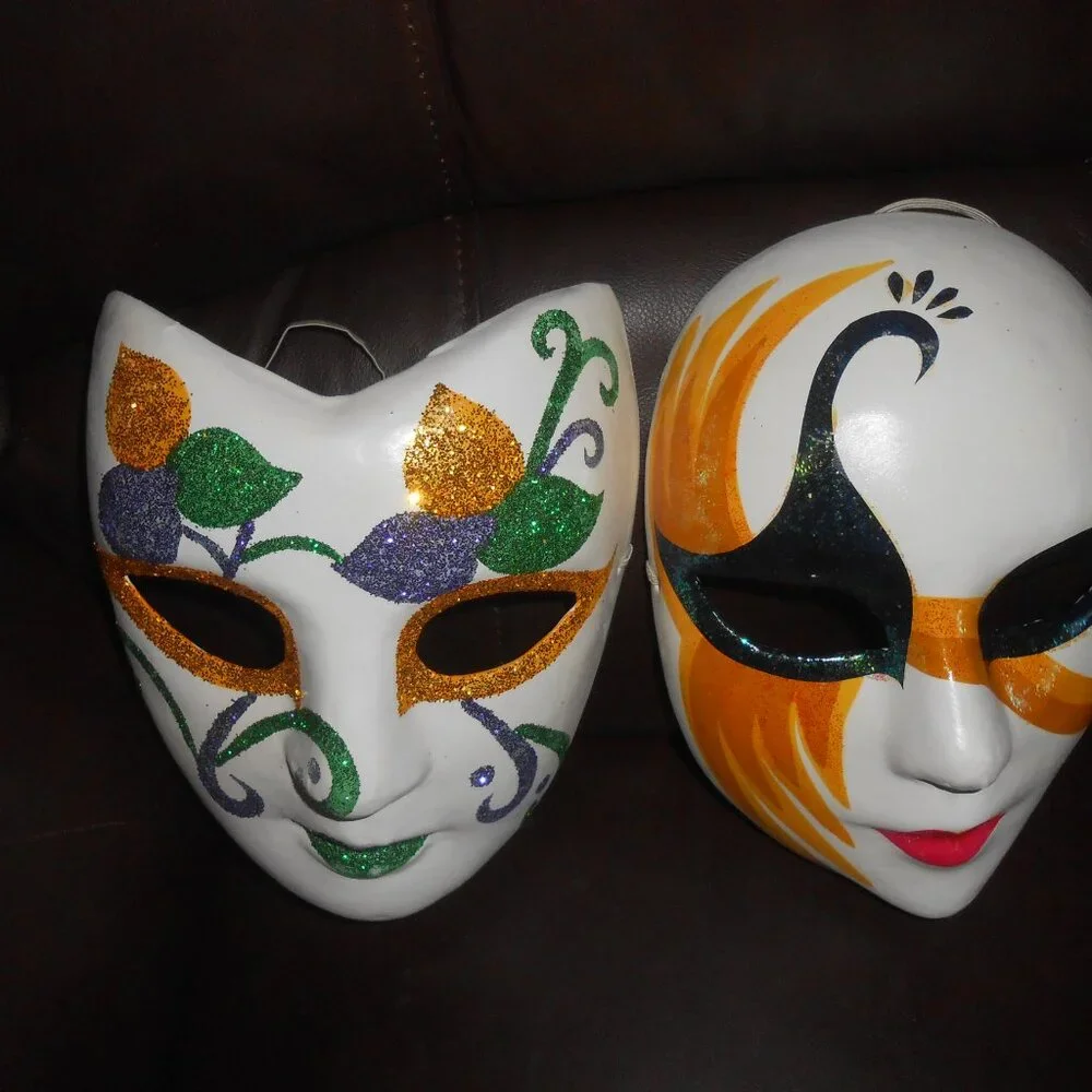 LOT 2 NEW PAPER MACHE GLITTER HALLOWEEN MARDI GRA MASKS FULL FACE ADULT